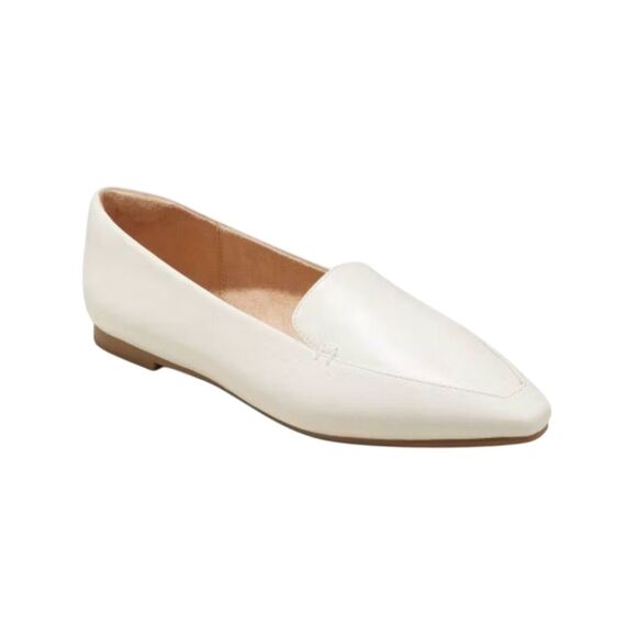 A New Day Women's Ivory Loafer Flats Size 8 Memory Foam Insole - Picture 1 of 4